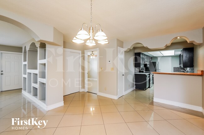 1105 Arthur Ave