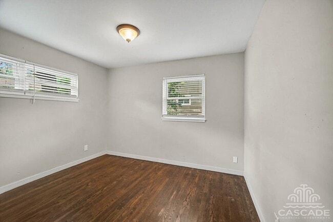 Photo - 7745 Nall Ave