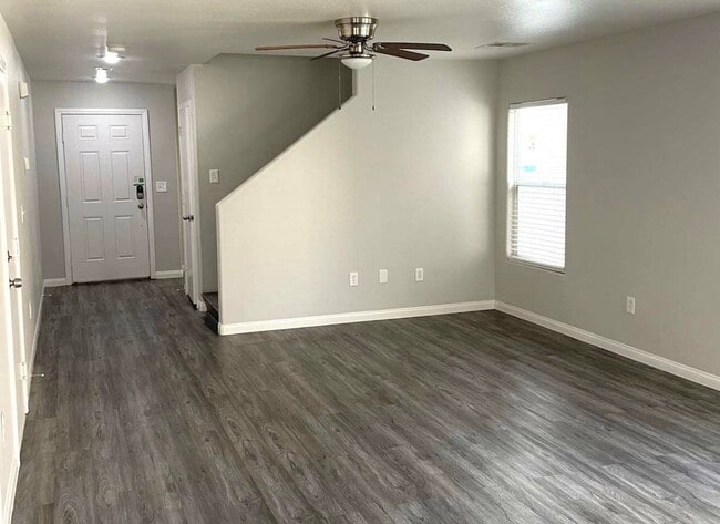 Photo - 7313 Ribbon Ridge Ave
