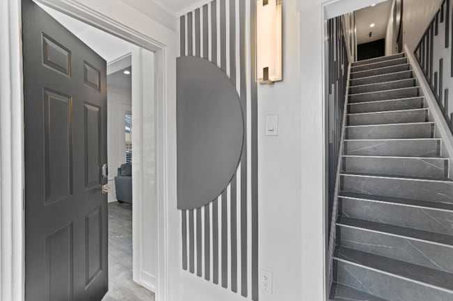 Building Photo - 2009 W Dekle Ave