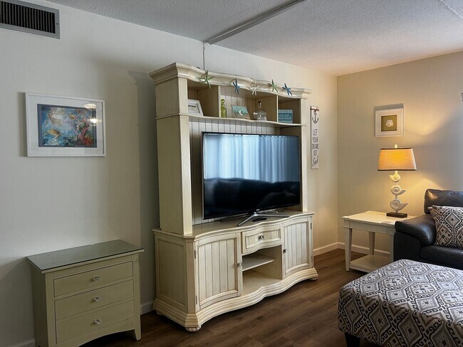 Photo - 2BD/1BA on Venice Island Unit 314