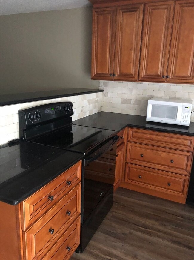 Photo - 2 Bd/2.5 Ba near UF- 1247 sq/ft Home for rent