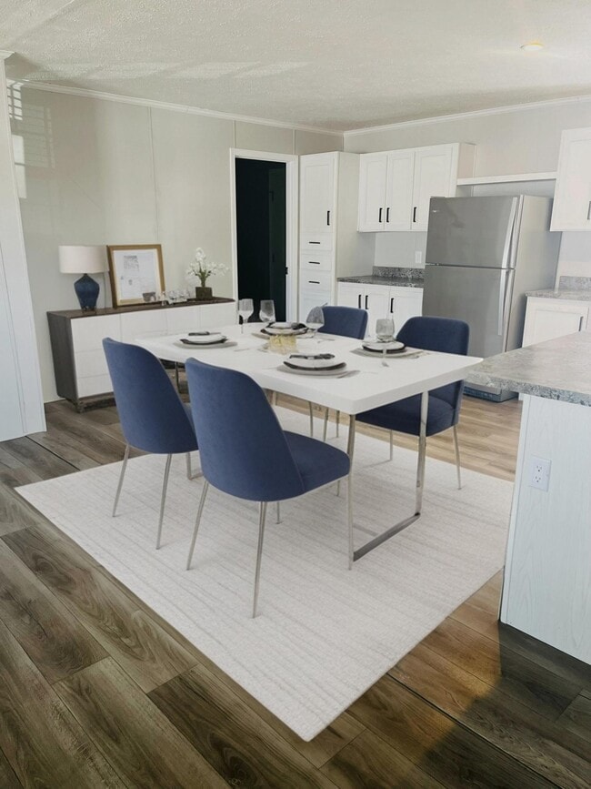 Photo - 69 Ashley Cir