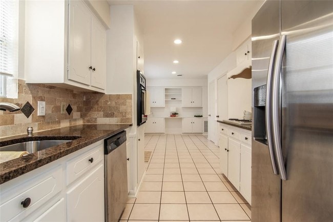 Photo - 5627 Winsome Ln