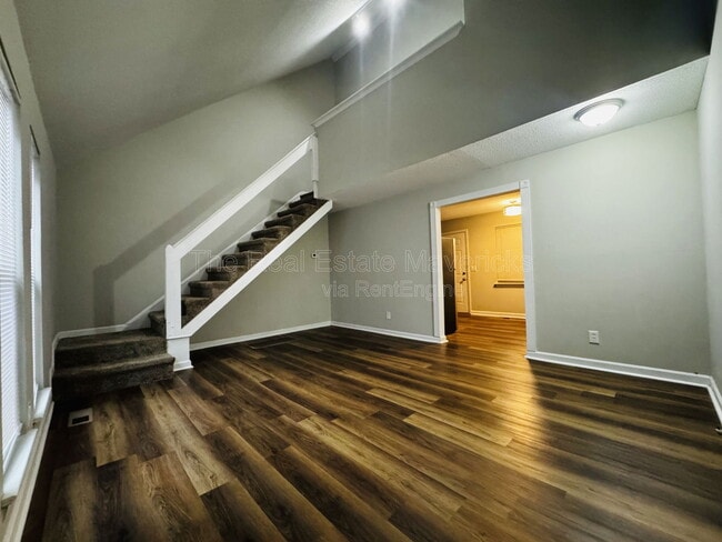 Photo - 4602 Delashmitt Rd