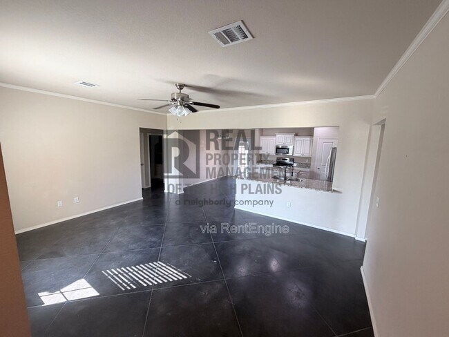 Photo - 7700 Legacy Pkwy