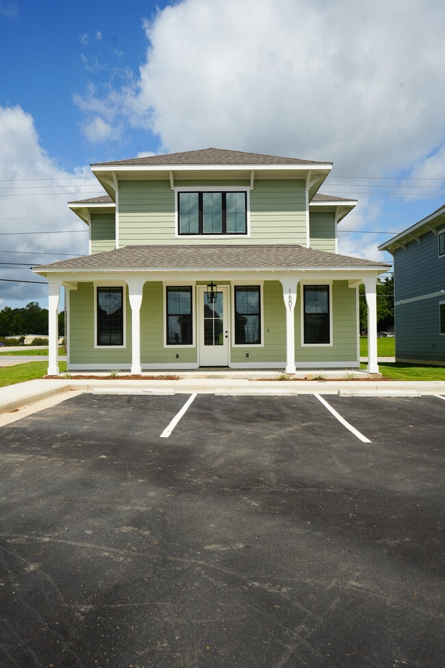 Photo - Coach's Corner