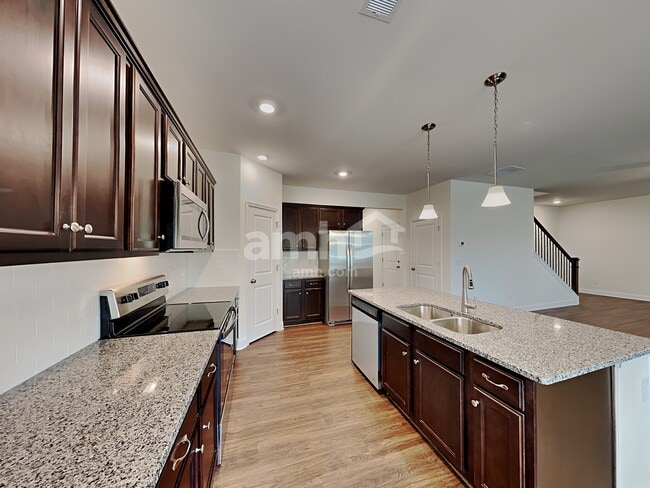 Photo - 5075 Hudson Vly Dr