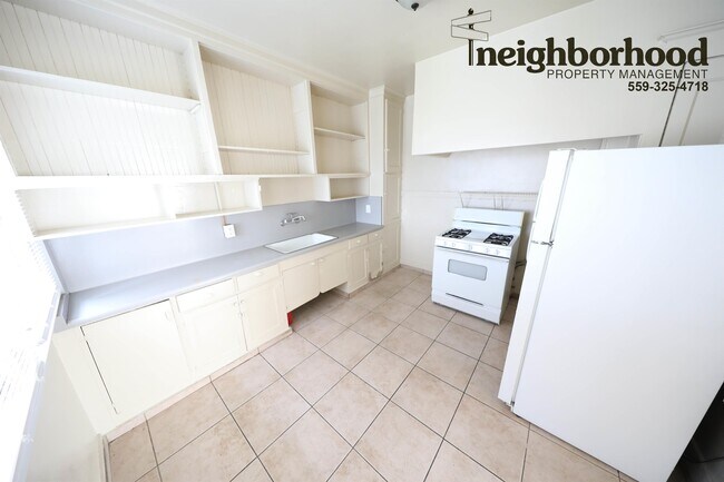 Photo - 713 N Van Ness Ave Unidad 713