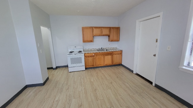 Photo - 464 Wethersfield Ave Unit Apt. 3S