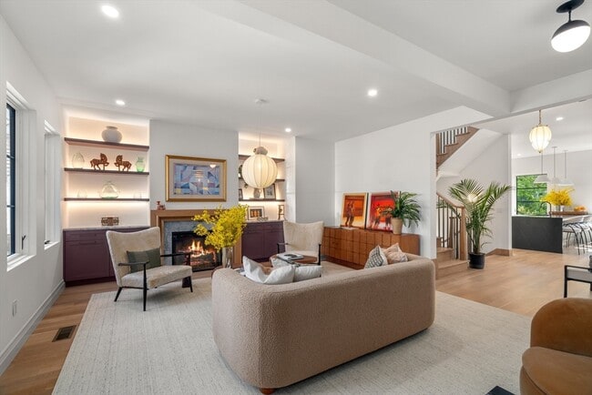Photo - 18 A Clinton St