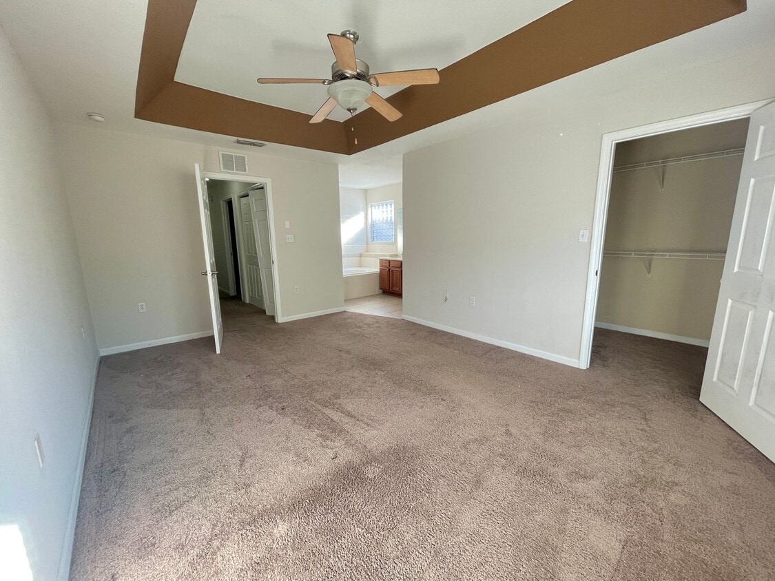 Photo - 1320 Hendrix Road