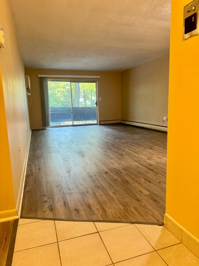 Photo - 32 Whites Ave Unit E112