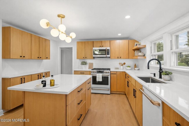 Building Photo - 139 Brighton Ave Unit 9A