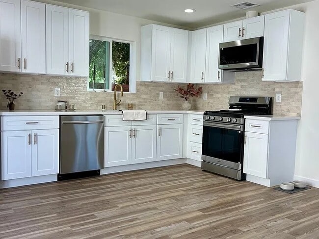 Photo - 9429 S 2nd Ave