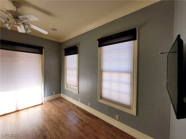 Photo - 5110 N Valadez St