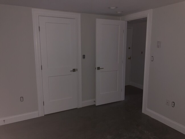 Photo - 104 Queensberry St