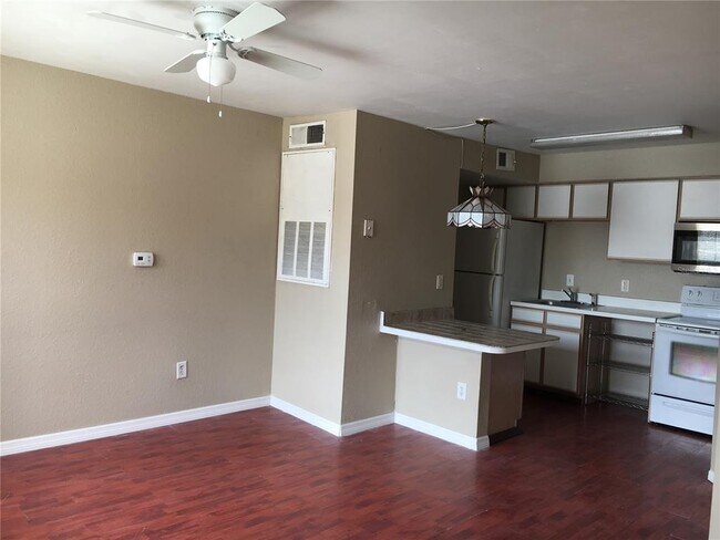 Photo - 2200 Key W Ct Unit 723