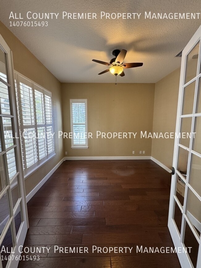 Photo - 203 Spalding Way