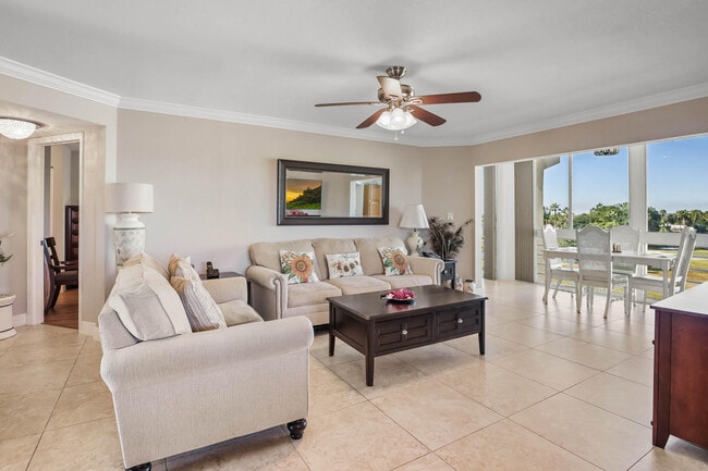 Building Photo - 3951 Via Poinciana Unit 516