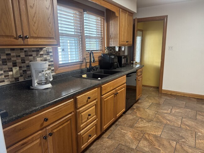 Photo - 1605 Prospect Ave