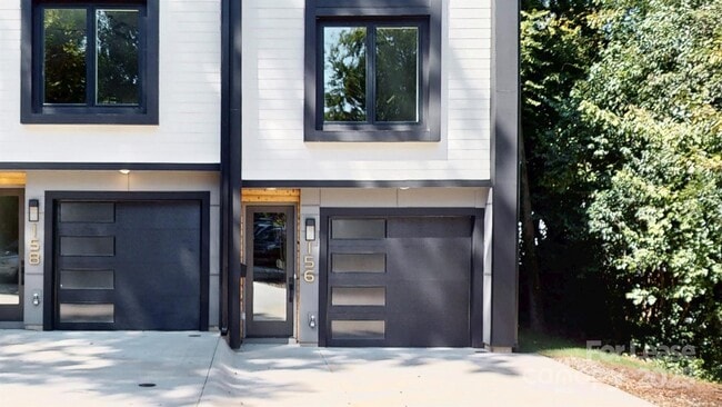 Photo - 156 Mattoon St