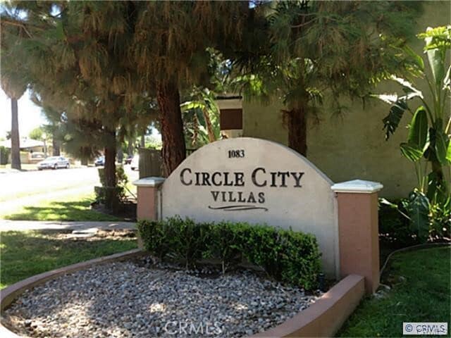 Building Photo - 1083 Circle City Dr Unit 202