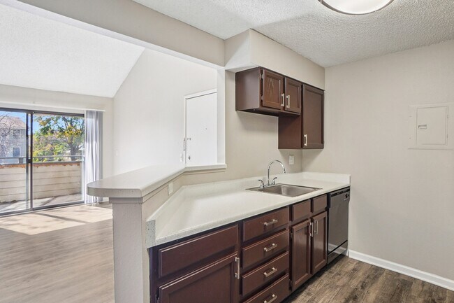 Deer Crest Apartments