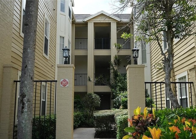 Building Photo - Beautifully Upgraded 2/2 in Residences at Sabal Point