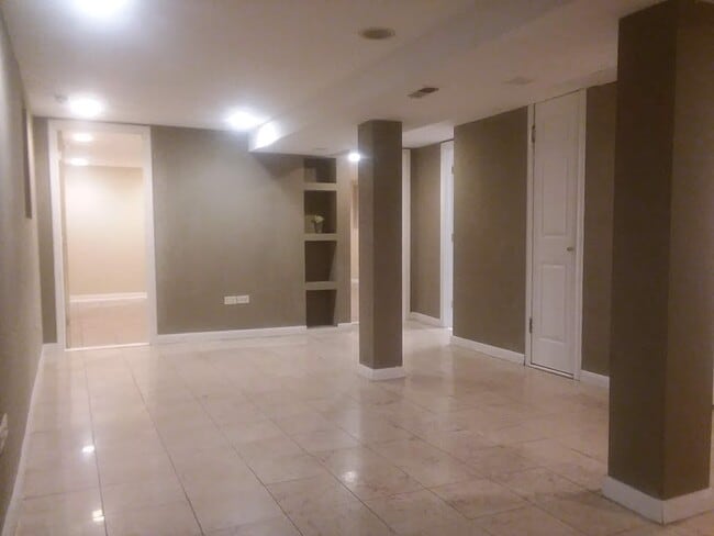 Photo - 3849 W School St Unit 1