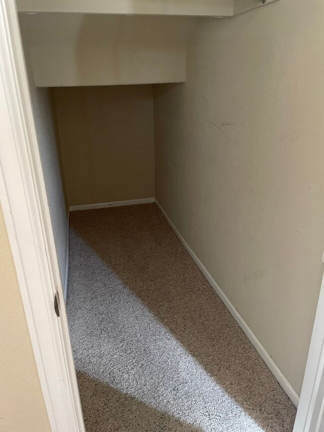 Photo - 2 bed/1 bath Townhome with Garage, Pool, Clubhouse