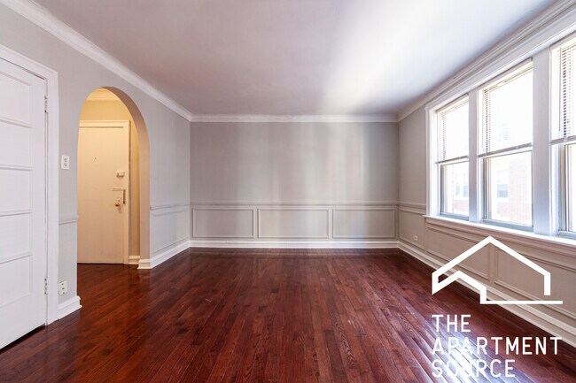 Photo - 542 W Surf St Unit N2