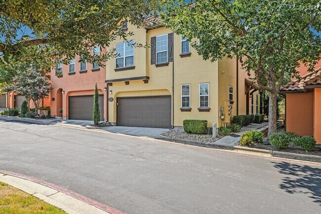 Building Photo - 12124 Terraza Cir Unit TH20 Rental