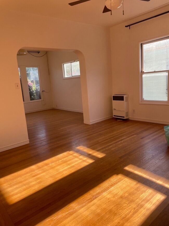 Living room and Dining room - 2049 41st Ave Unit A