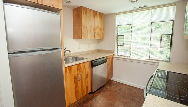 Photo - 85 Campbell St Unit Apt. C1