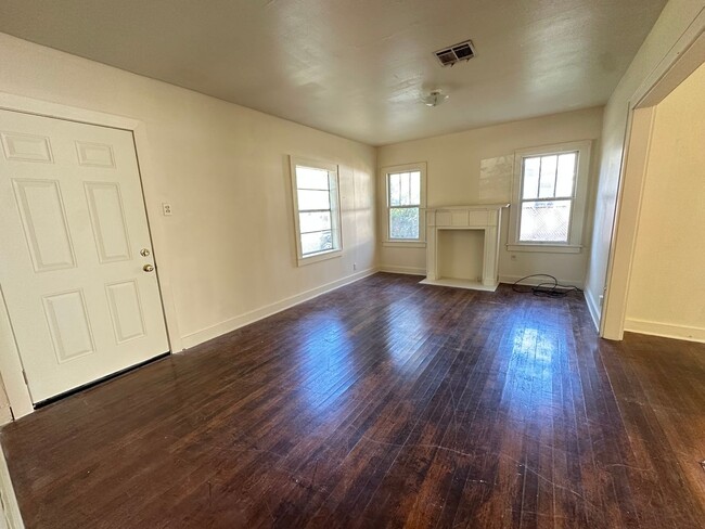Photo - Cute 2 bedroom home!