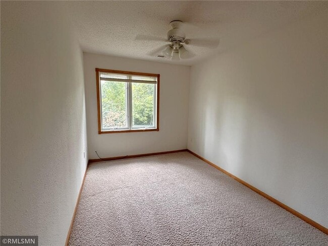 Photo - 1279 Pinewood Trail Unit #2