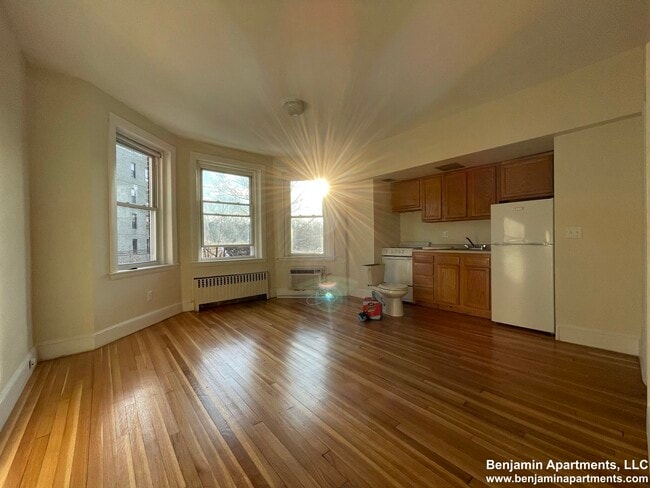 Photo - 33 Lancaster Terrace Unit 305