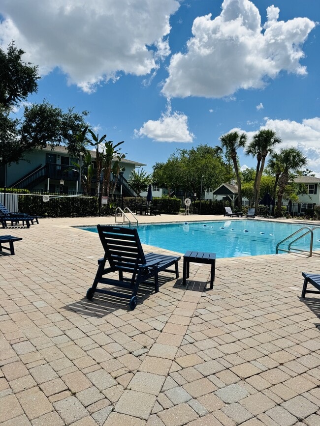 4876 Conway Rd Unit 94