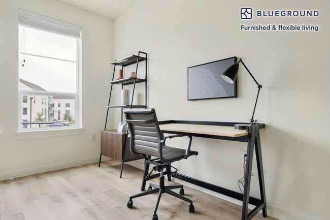 Photo - 3801 N A W Grimes Blvd Unidad FL2-ID321