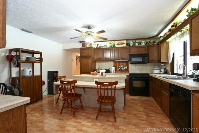 10961 56th Ct S