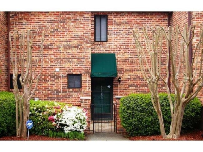 Building Photo - 2298 Pernoshal Ct