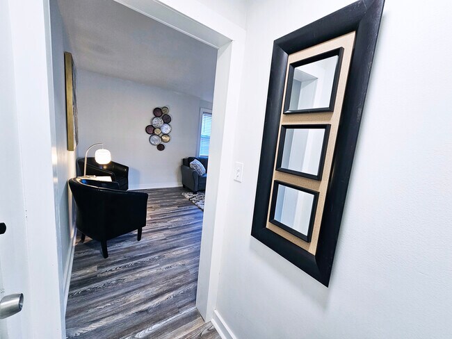 Photo - Colony Apartments