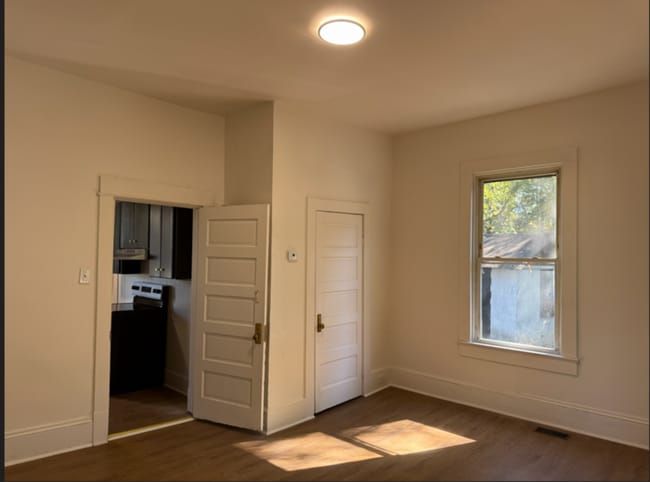 Photo - 2 Bedroom 1 bathroom