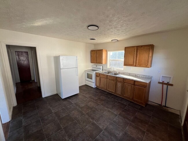 Photo - Remodeled Like New 2 Bedroom 1 Bath Pet Friendly
