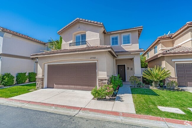 Building Photo - 4 Bedroom Home for Rent in Canyon Country!