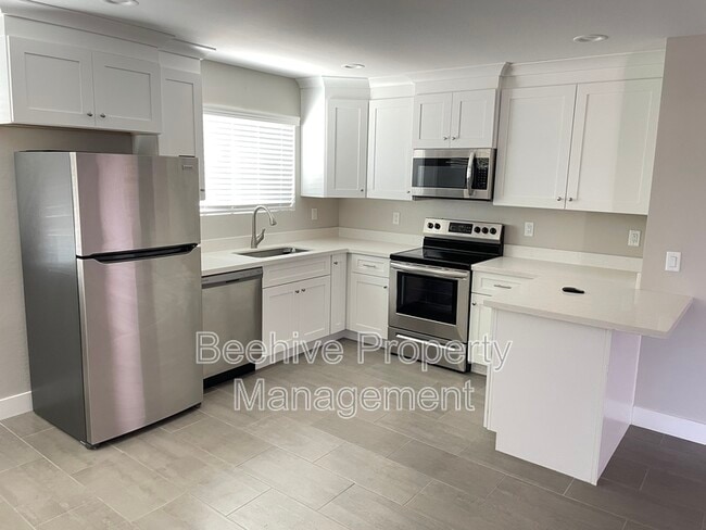 Photo - 4809 E Camino Cir Unit Apt 1