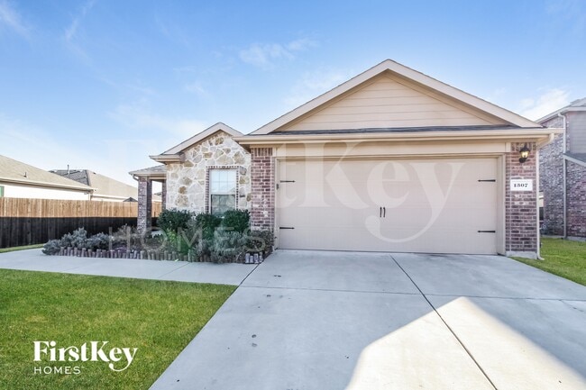 Building Photo - 1307 Bent Grass Dr