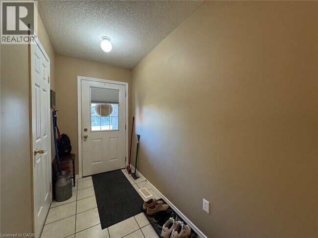 Photo - 517 Northbrook Pl