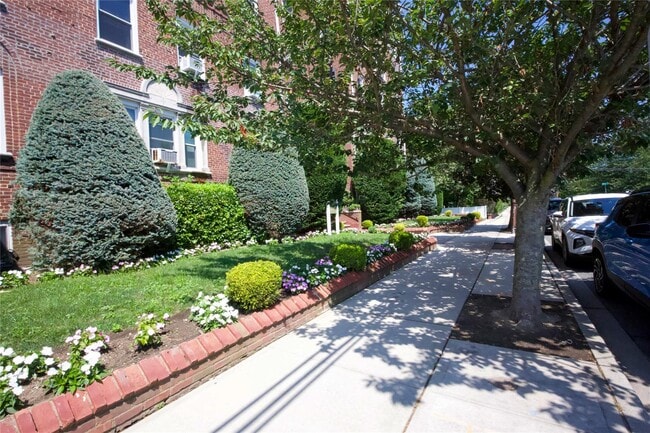 Photo - 45 Grand Ave Condo Unit B7